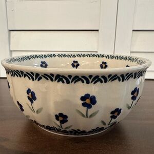 VTG "Forget Me Not" by Manufaktura M-804-ASS, Floral Ceramic Round Bowl 6.5" in